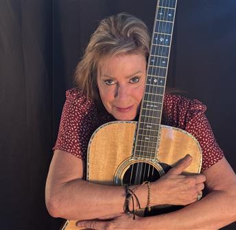 LIVE MUSIC | Gigi Worth 