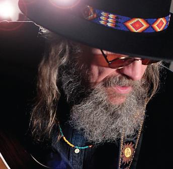 LIVE MUSIC | John Dennie