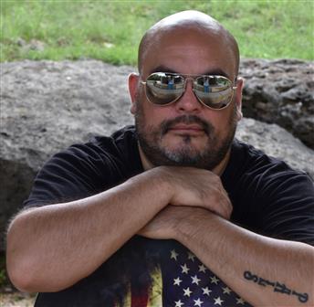LIVE MUSIC | Nef Hernandez